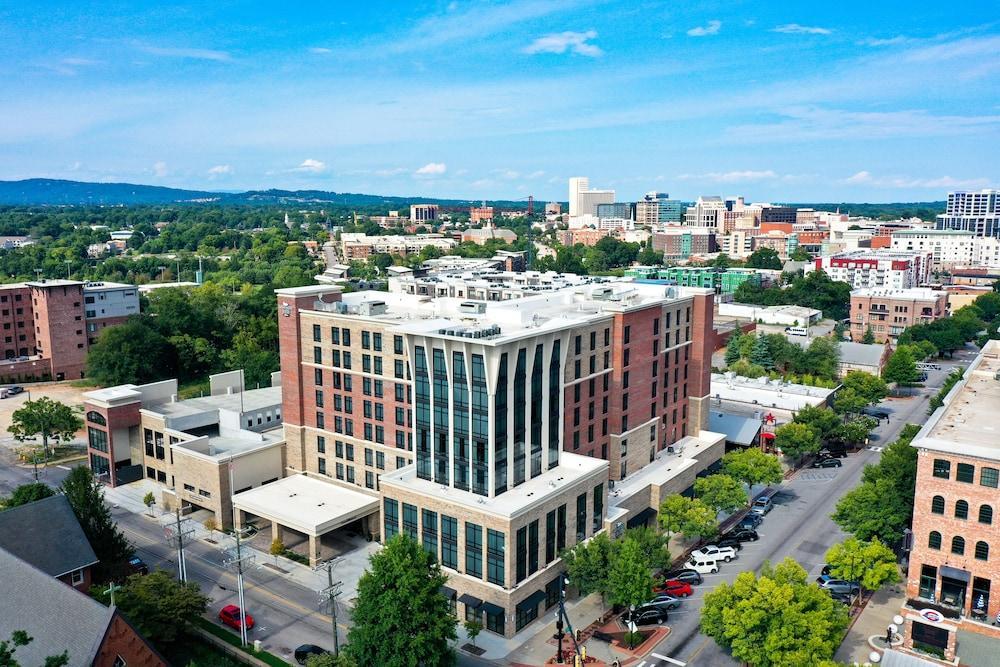 Homewood Suites By Hilton Greenville Downtown Bagian luar foto