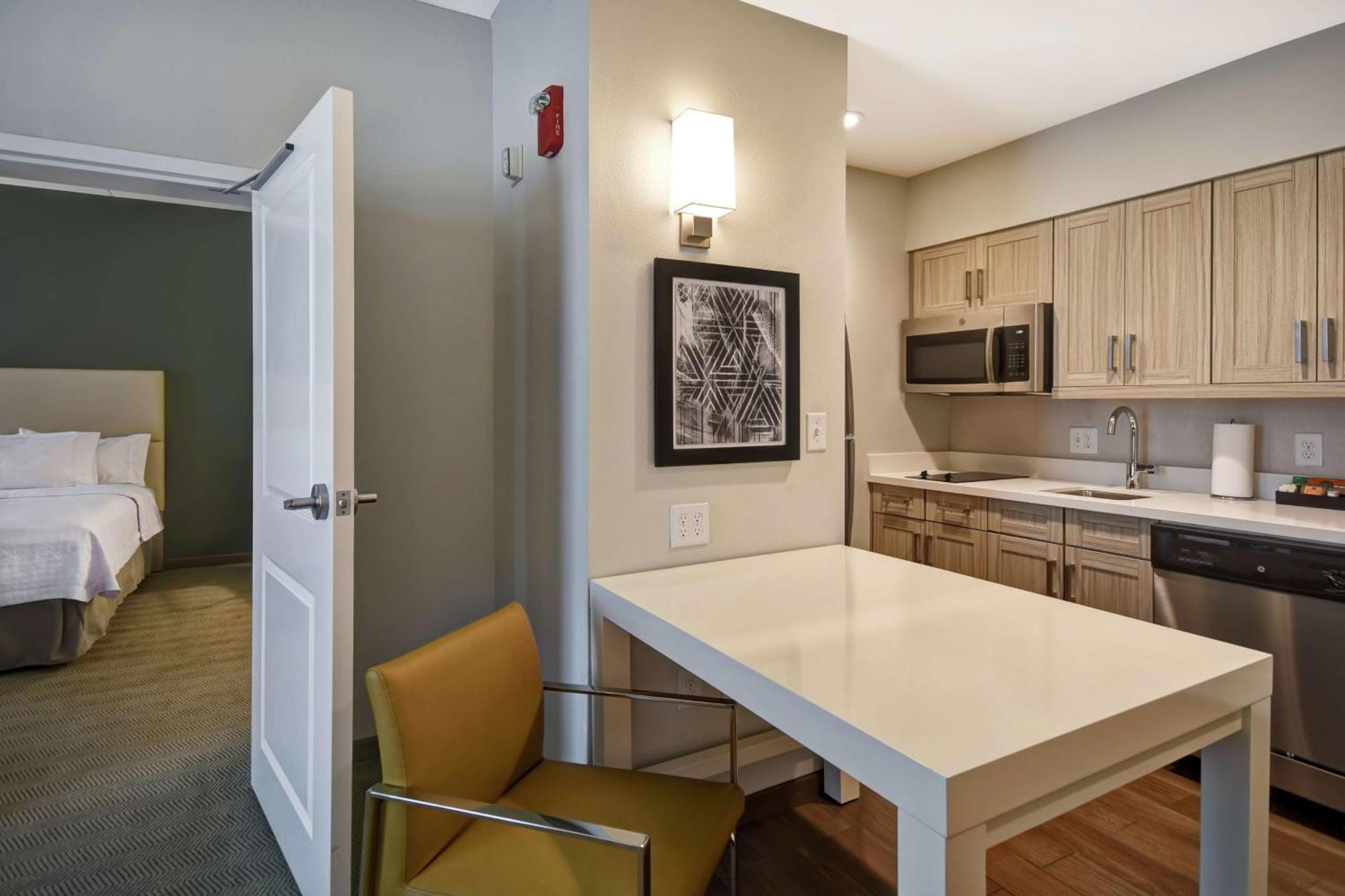 Homewood Suites By Hilton Greenville Downtown Bagian luar foto