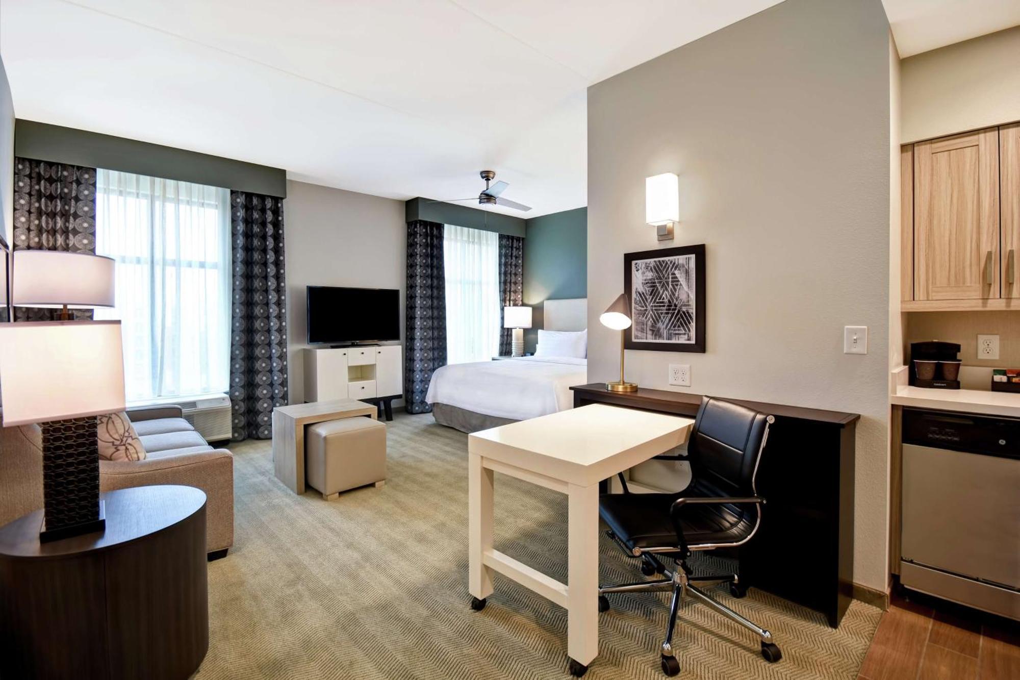 Homewood Suites By Hilton Greenville Downtown Bagian luar foto
