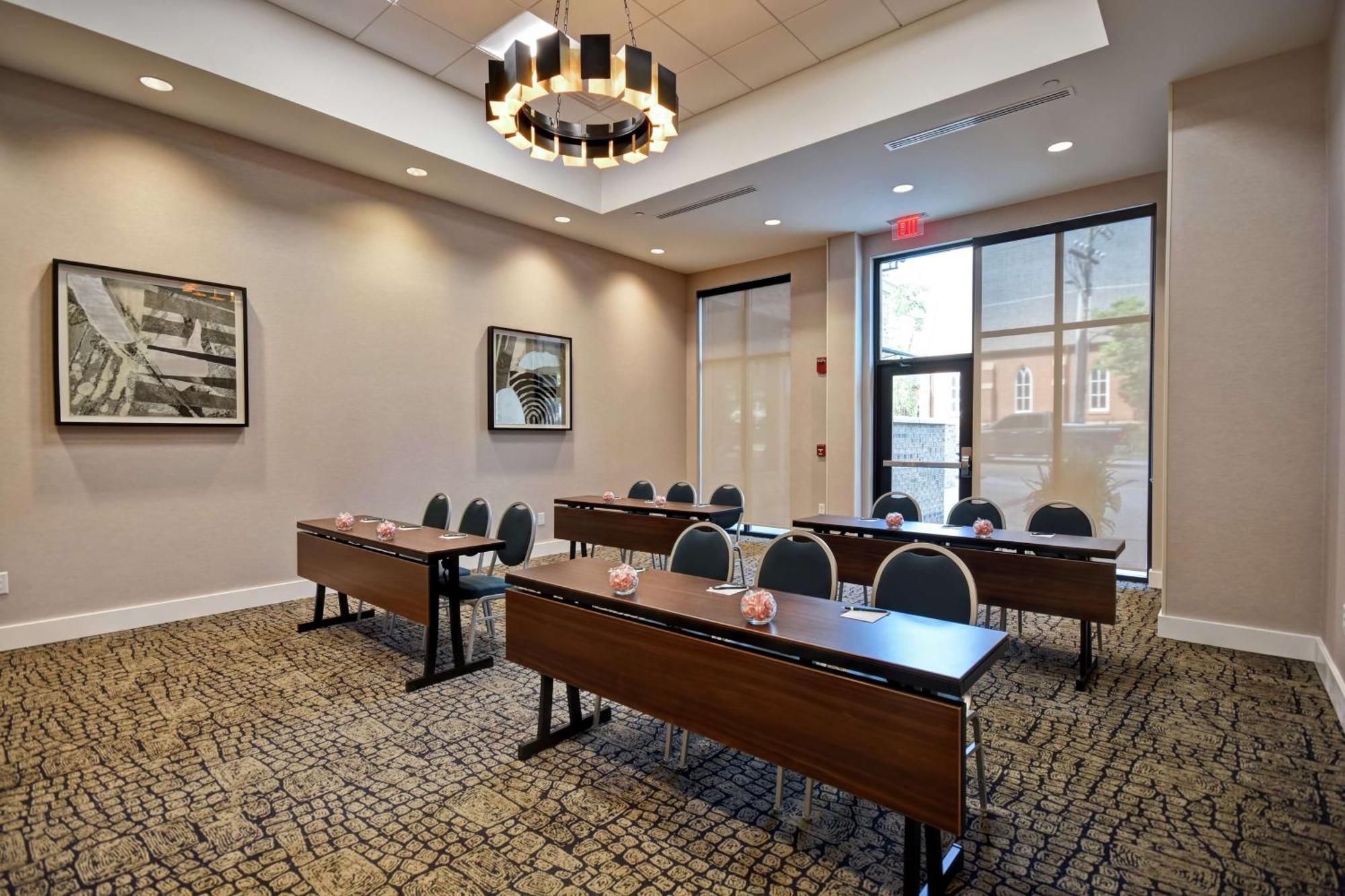 Homewood Suites By Hilton Greenville Downtown Bagian luar foto