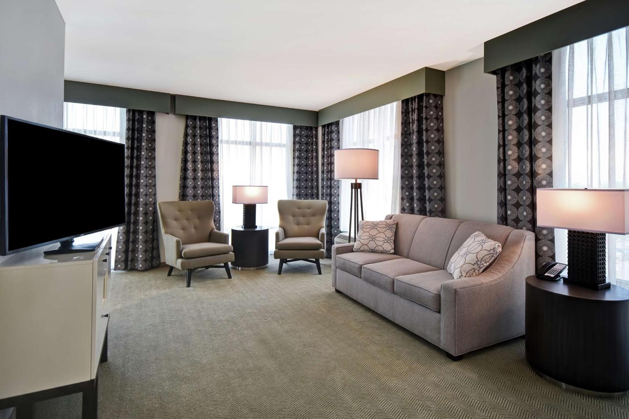 Homewood Suites By Hilton Greenville Downtown Bagian luar foto