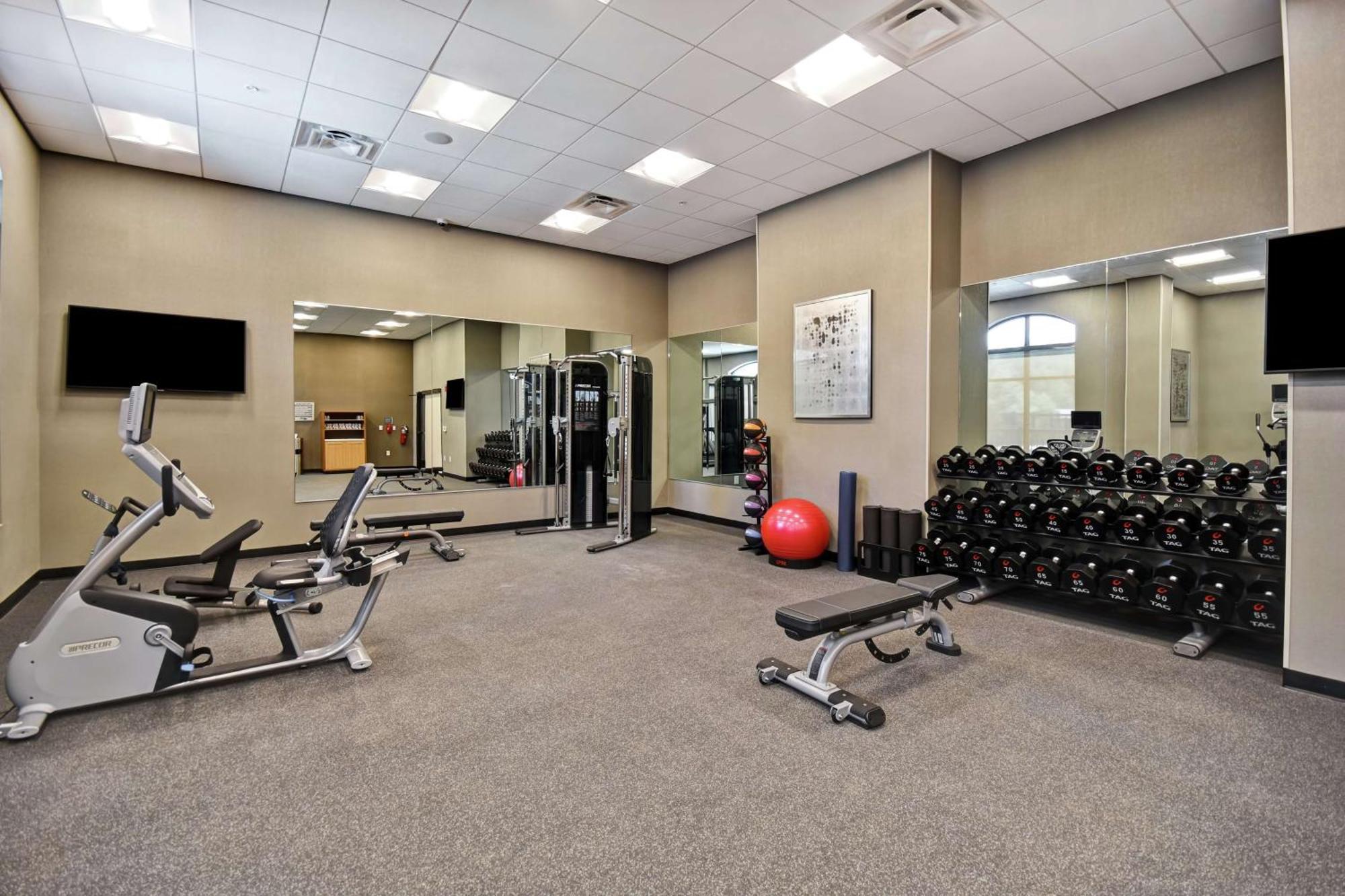 Homewood Suites By Hilton Greenville Downtown Bagian luar foto
